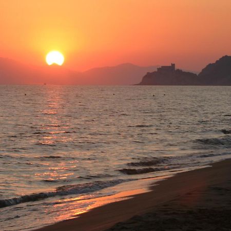 Camping Maremma Sans Souci Castiglione della Pescaia Exterior photo